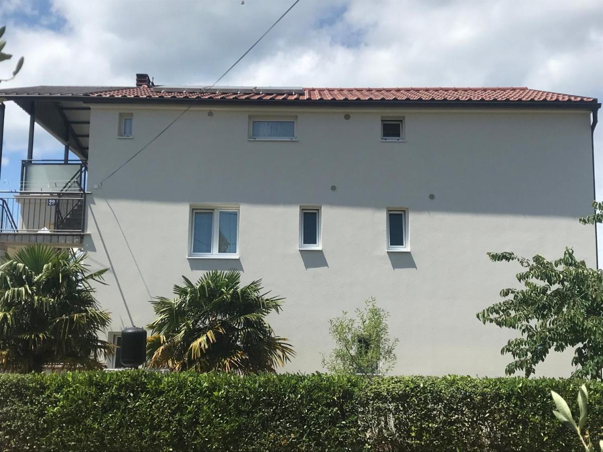 Lovely Sea View House In Malinska Island Krk المظهر الخارجي الصورة